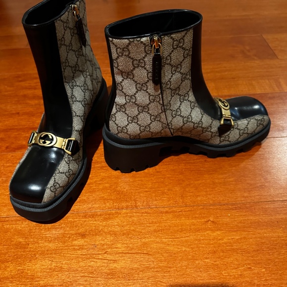 Authentic Gucci Women's Black Interlocking G Horsebit Canvas Ankle Boots - Picture 3 of 6